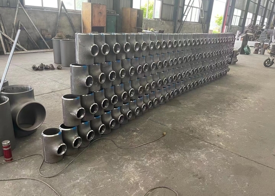 Asme B16.9 Astm a 234 Wpb уменьшая сварное соединение встык Wp304/L 316/L S2205 S32750 тройника приспосабливая
